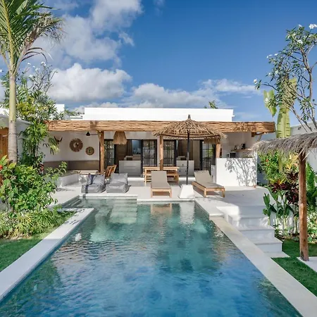 Villa Ruta II - Walk To Nyanyi Beach From This Sumptuous 2Br Private Luxury Villa